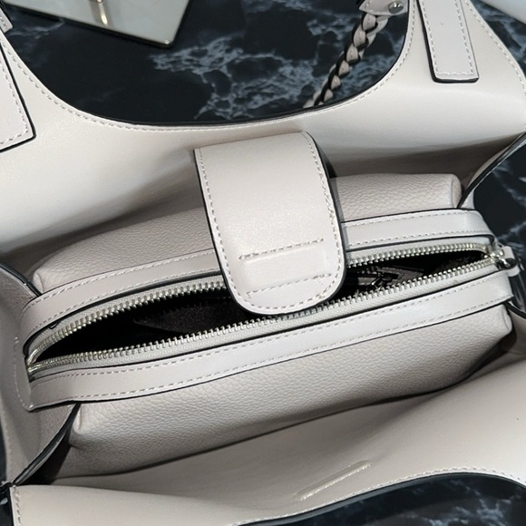 CALVIN KLEIN Shelly Novelty Satchel Women’s Leather Bag Dove Gray AUTHENTIC NEW - Picture 14 of 14